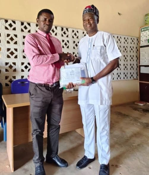 Dr Ariyibi Takes Bow as Physician-in-Charge of FETHI Igogo-Ekiti Annex